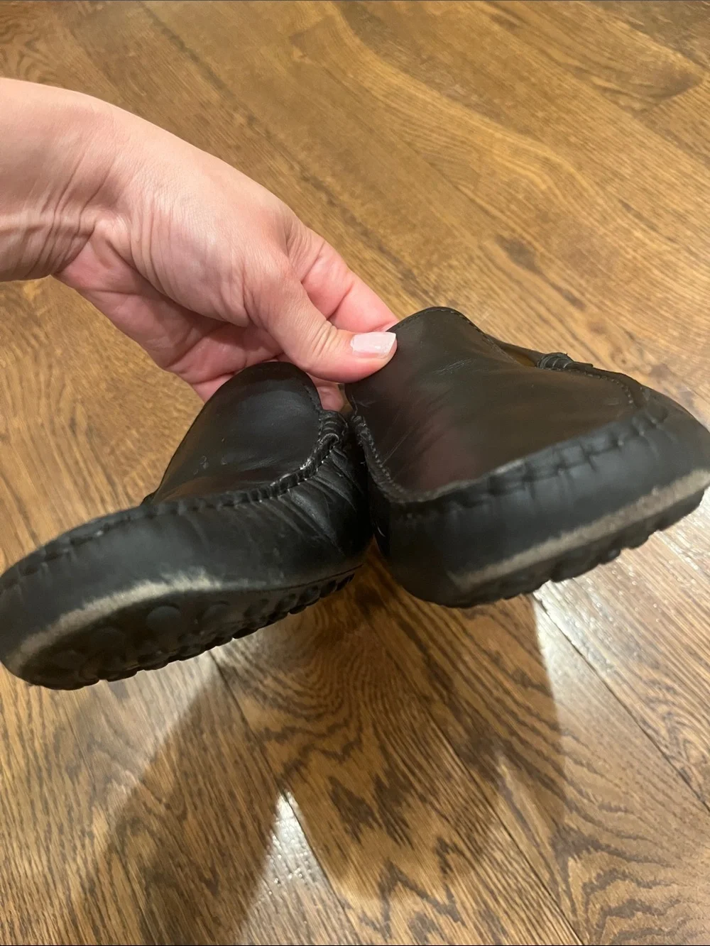Tod’s 7.5 (US8.5) Men's Black Leather Slip-On Loafers